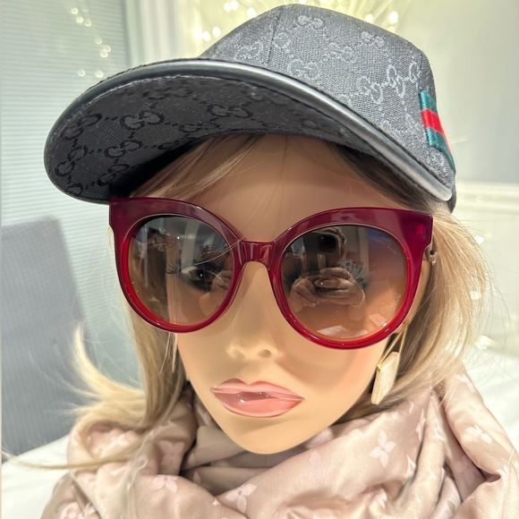 Roberto Cavalli Cat Eye Sunglasses - Picture 3 of 17
